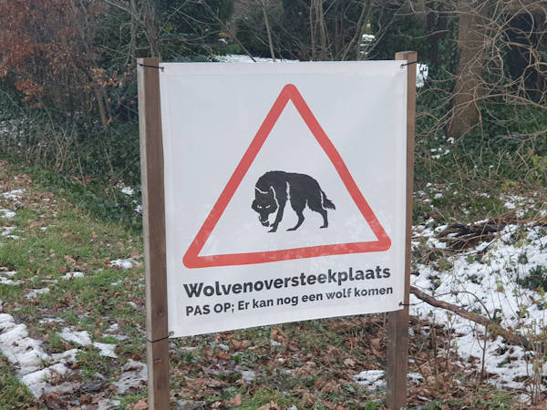 Ironischer Protestbanner in Drenthe | Foto: Holland.guide